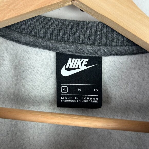 Nike Crewneck Sweatshirt Women's XL Pullover Swoosh NSW Sportswear‎ Gray White - Picture 5 of 6